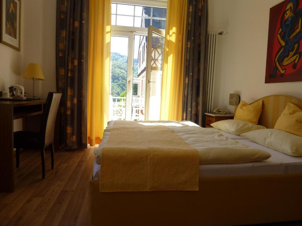 Hotel Drei Koenige Bernkastel-Kues Room photo